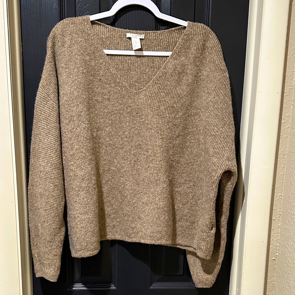 H&M Tan V-Neck Sweater, Chunky, Sz XL